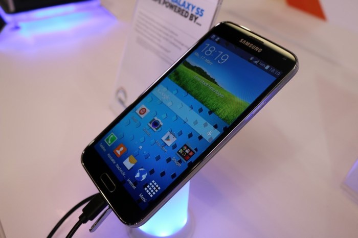 Samsung galaxy s5 neo specification